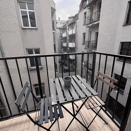 Apartament Zabrska L 15 & 17