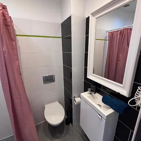 Zabrska L 15 & 17 *
